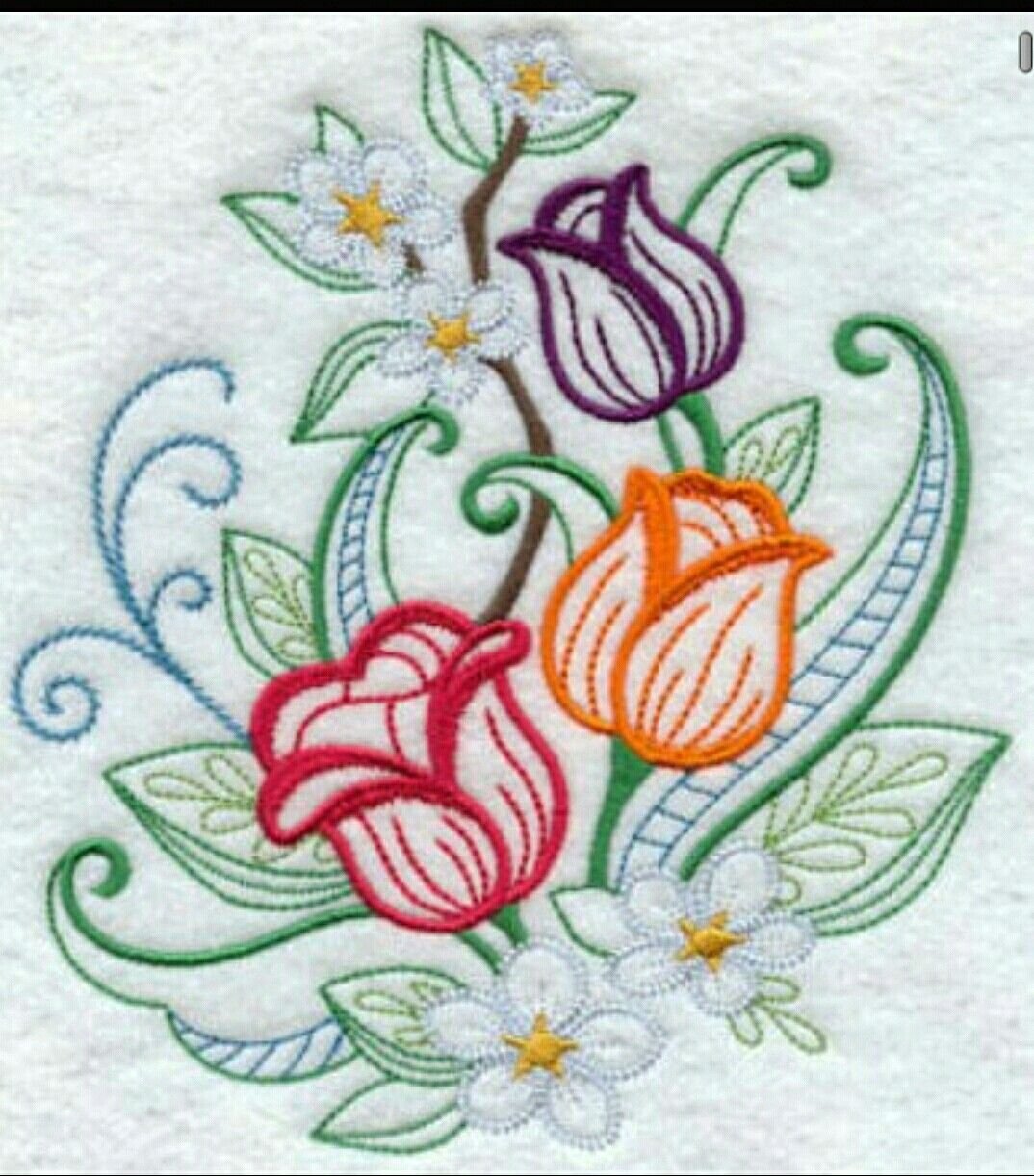 Контурная вышивка гладью