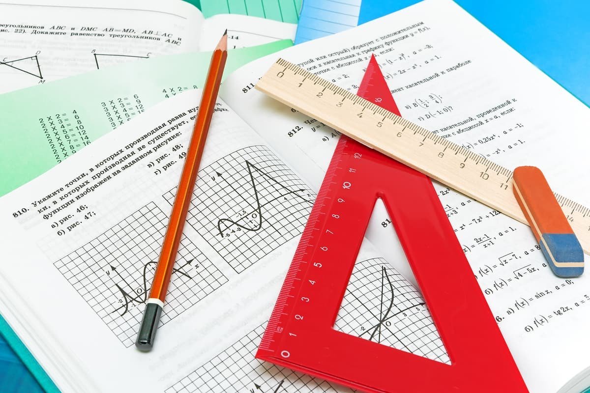 Маленькие рисунки связанные с математикой