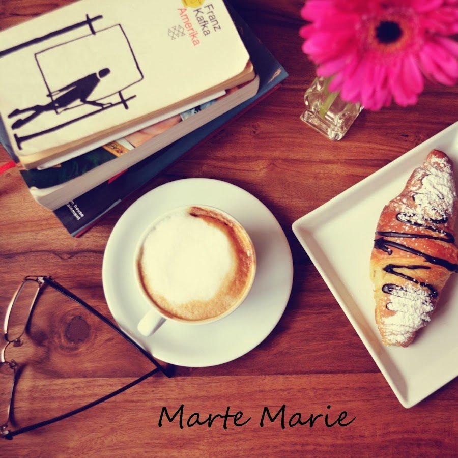 Завтрак и книжки