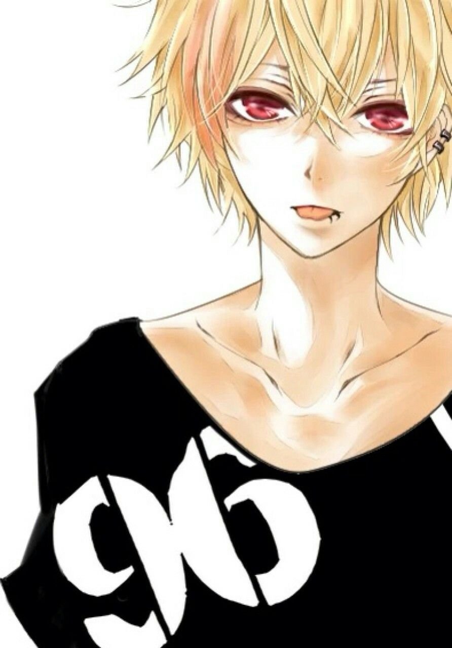 Блондин с красными глазами