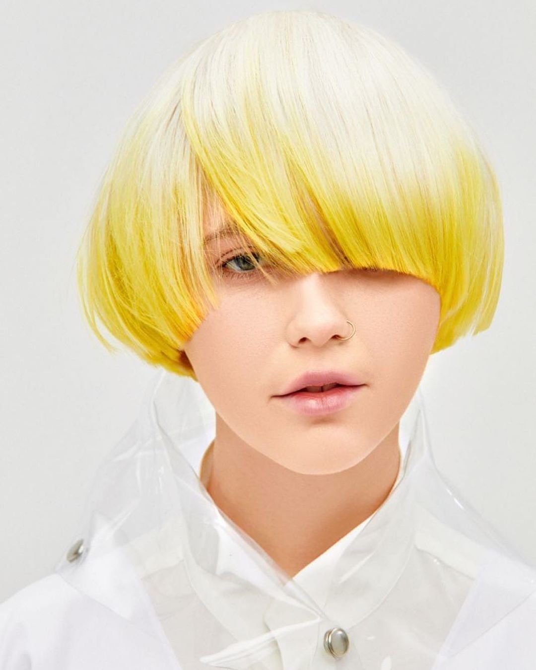 Стрижки с желтыми волосами