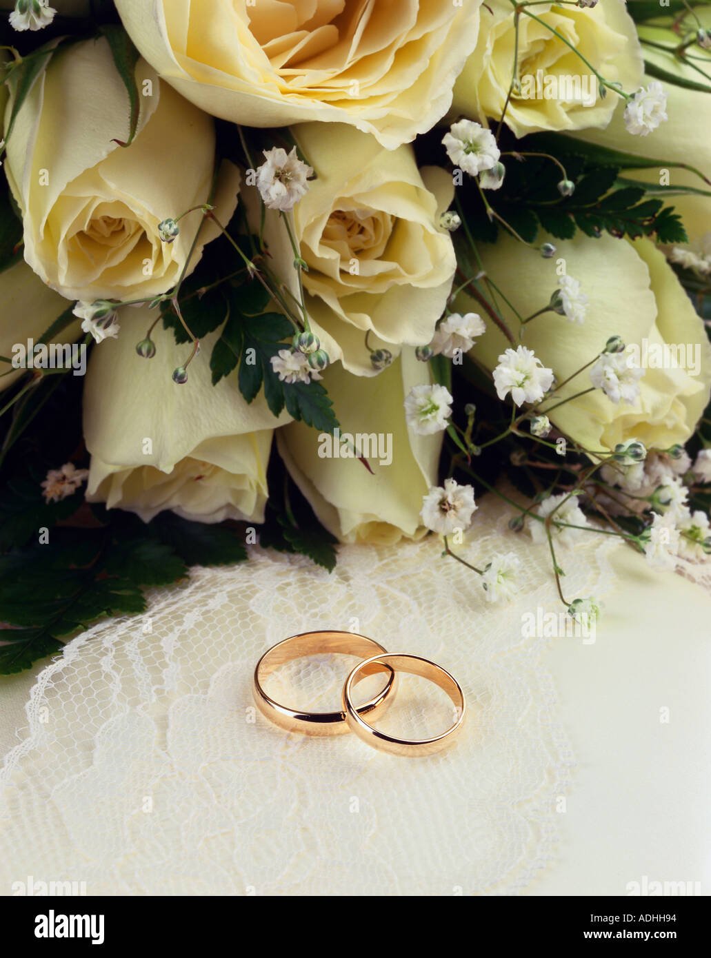 Поздравление с росписью в ЗАГСЕ