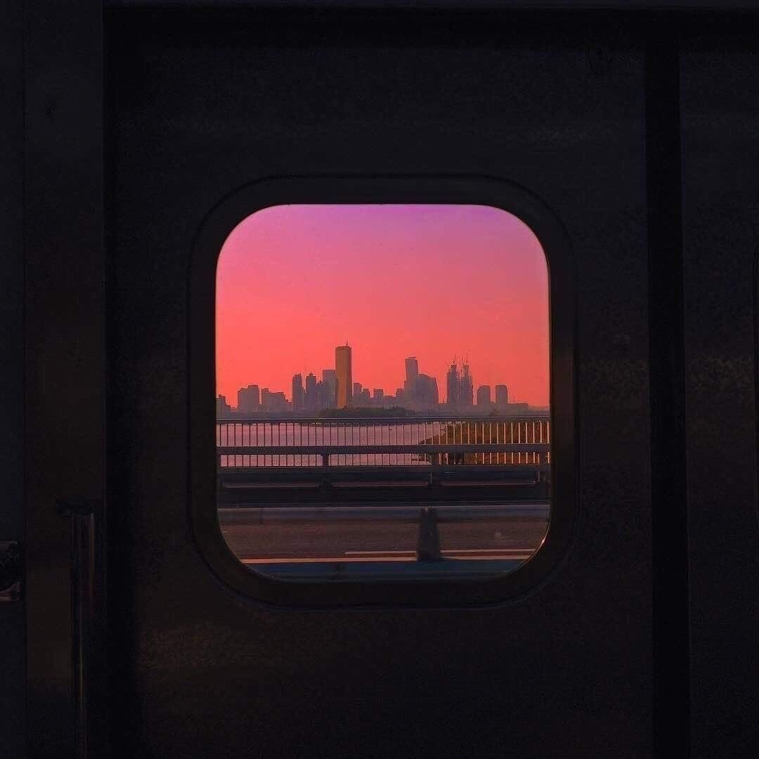 Закат из окна поезда