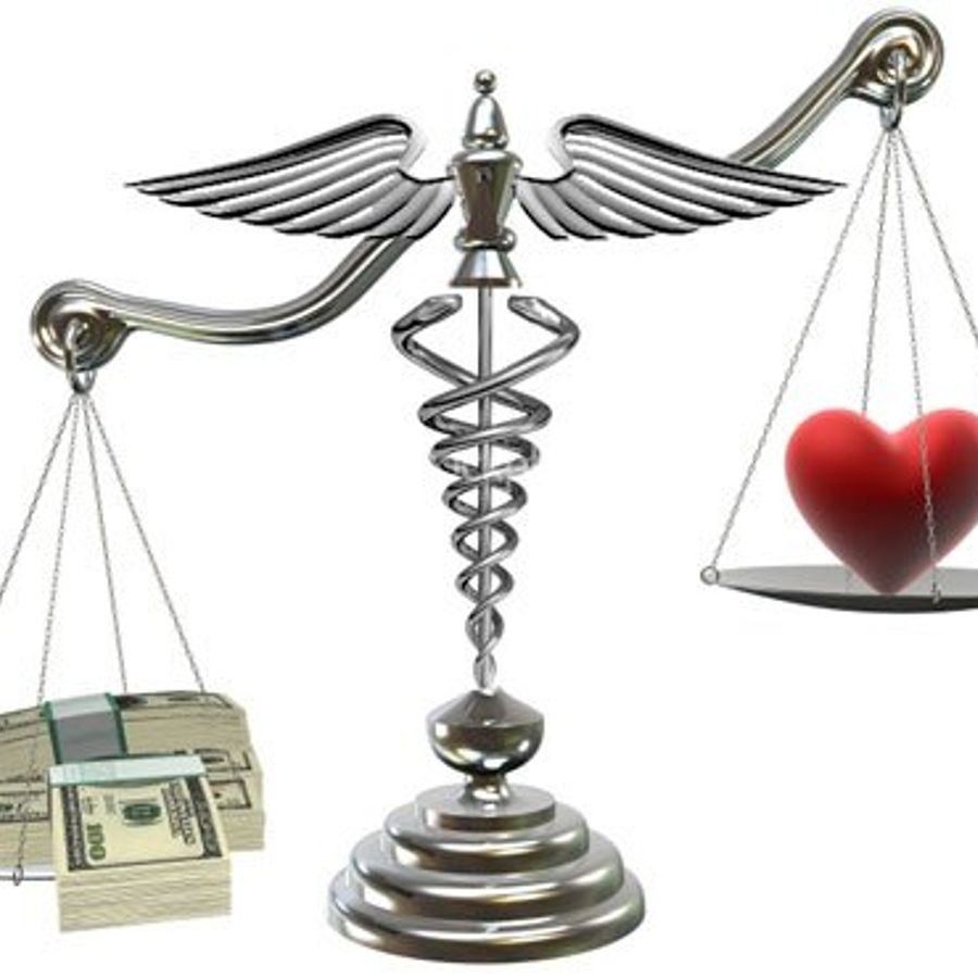 Весы деньги и любовь