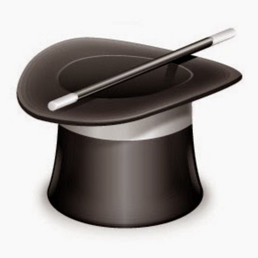 Шляпа фокусника на белом фоне