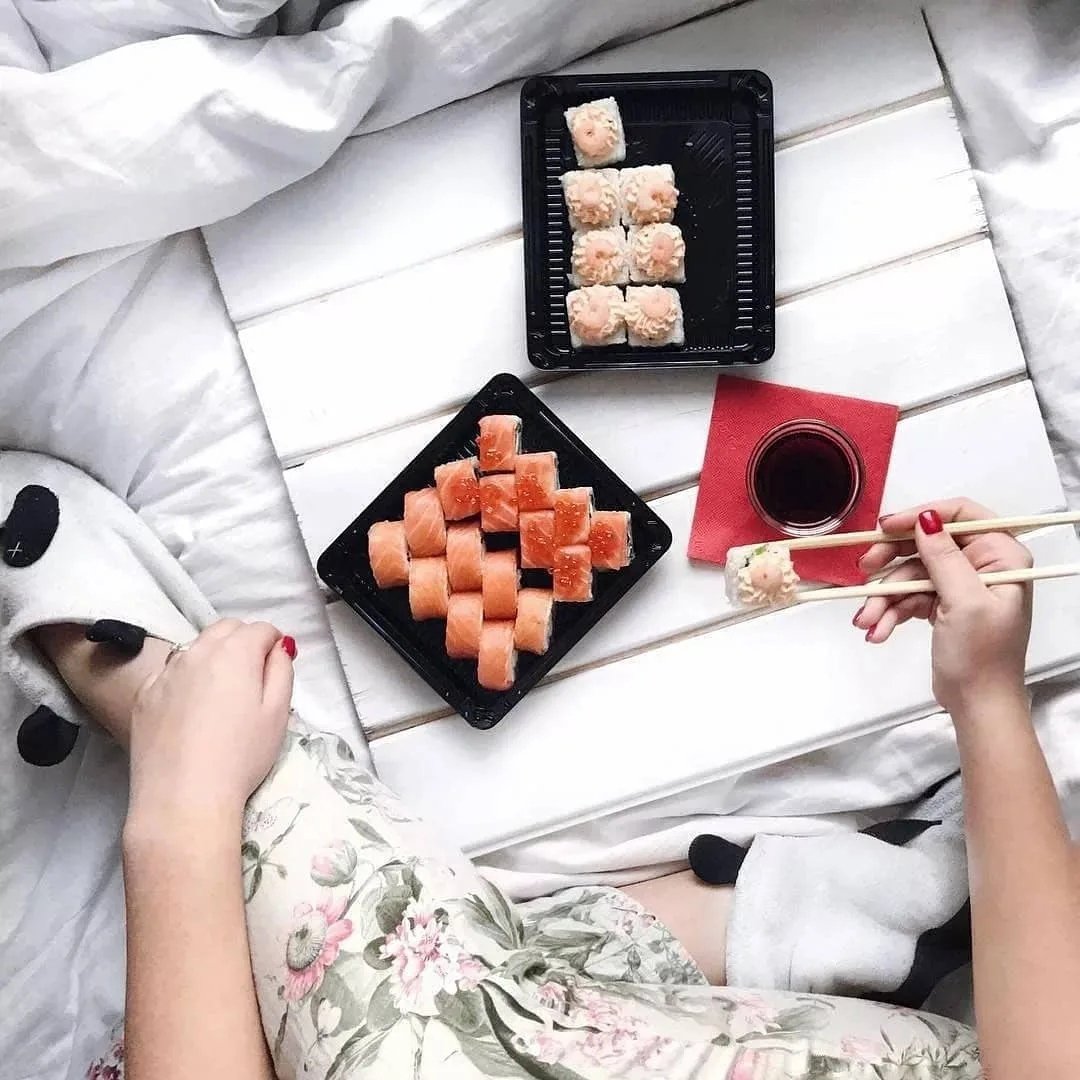 Креативная реклама роллов