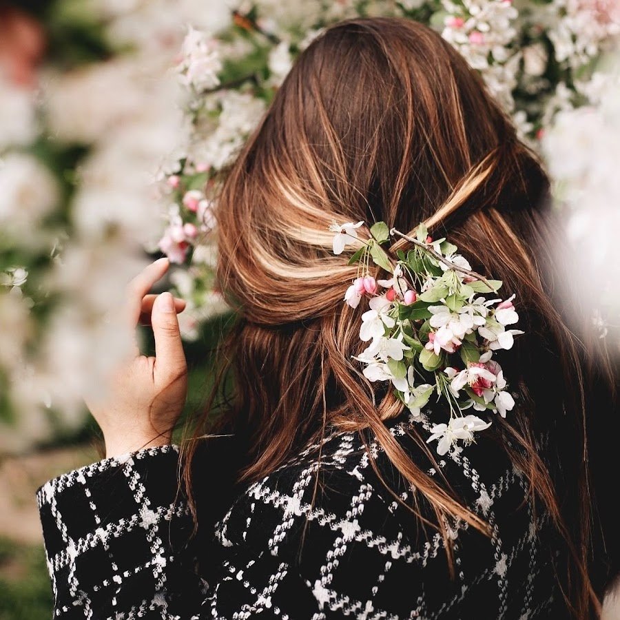 Девушка Весна