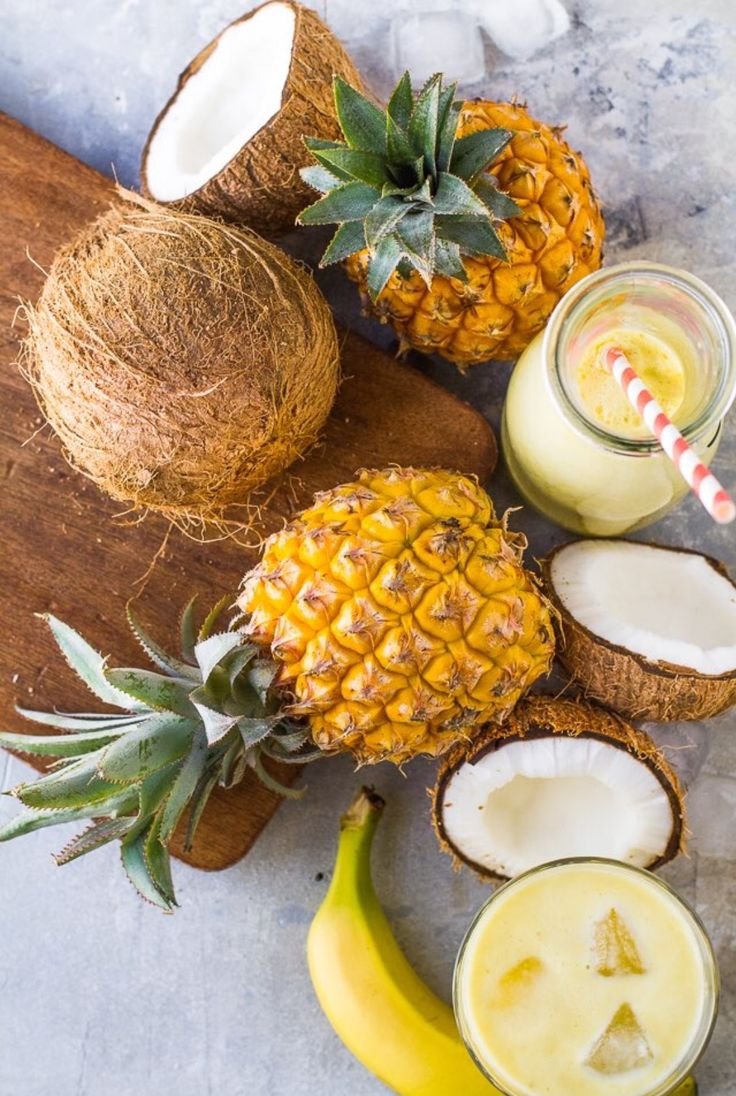 Сочные тропические фрукты