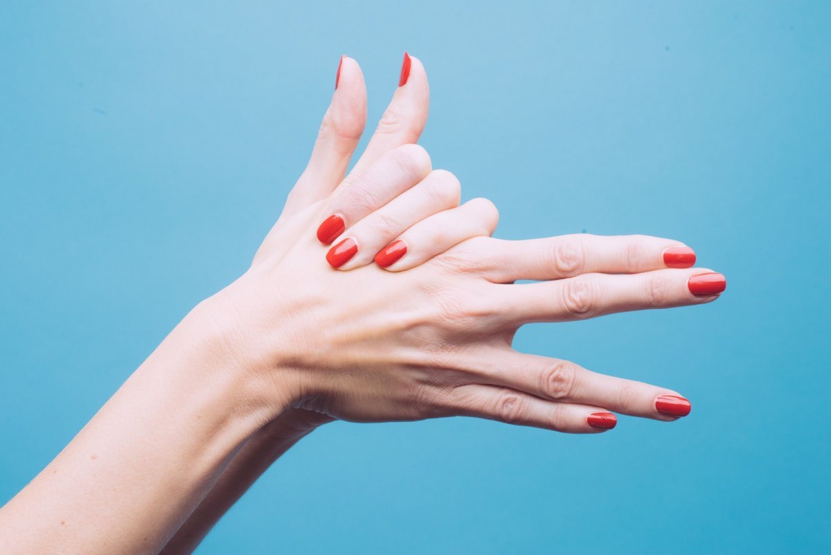 Женская рука