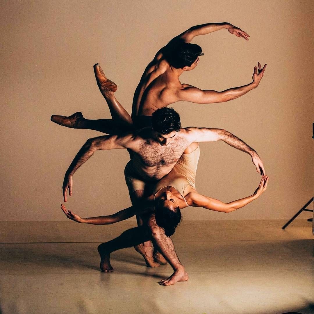 Партнеринг в современном танце