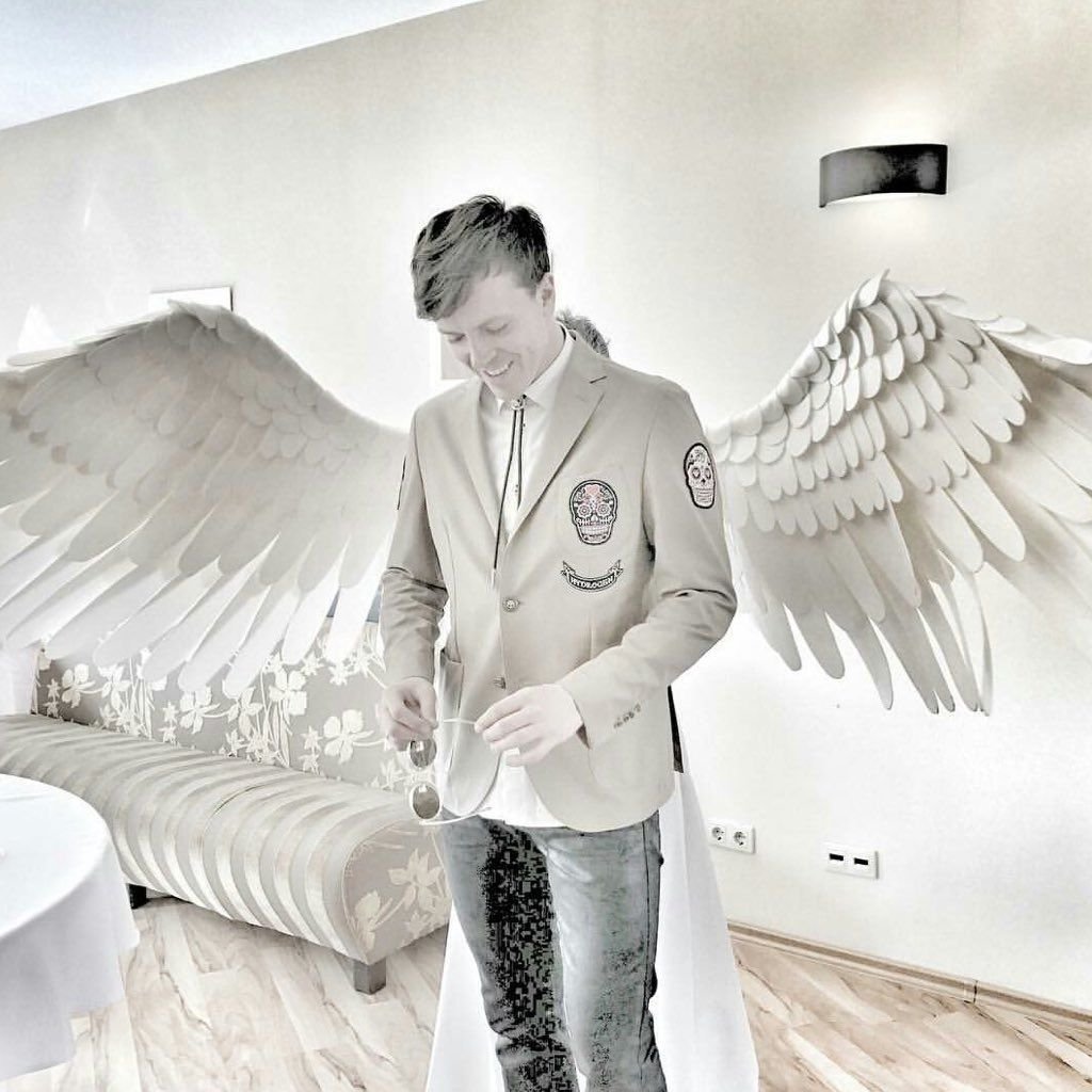 Арсений Попов ангел