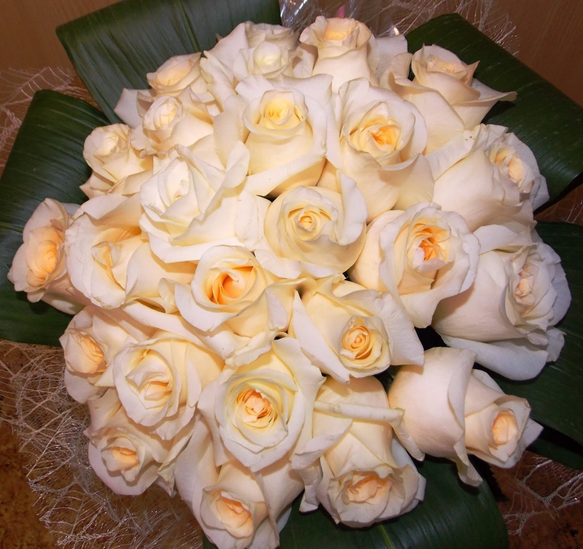 Цветы букеты шикарные чайные розы