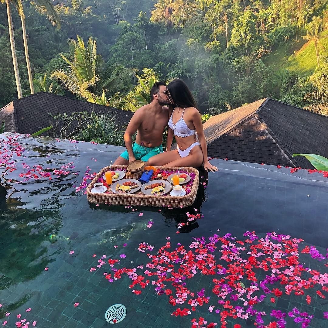 Медовый месяц год спустя