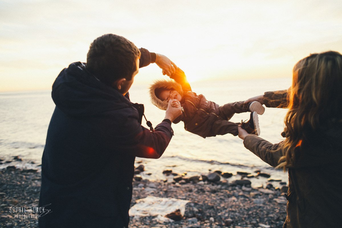 Художник Паскаль Кэмпион
