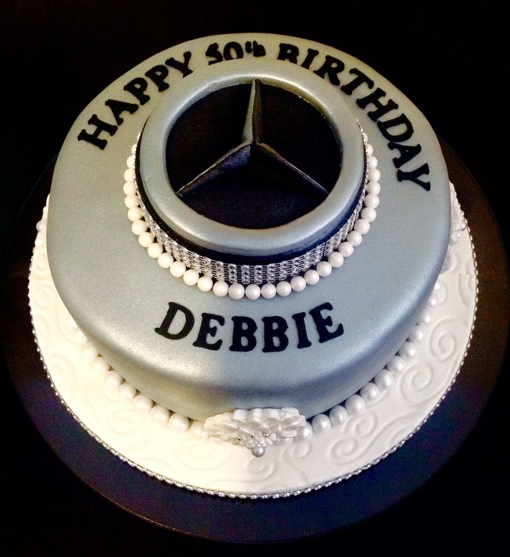 Торт с логотипом Мерседес