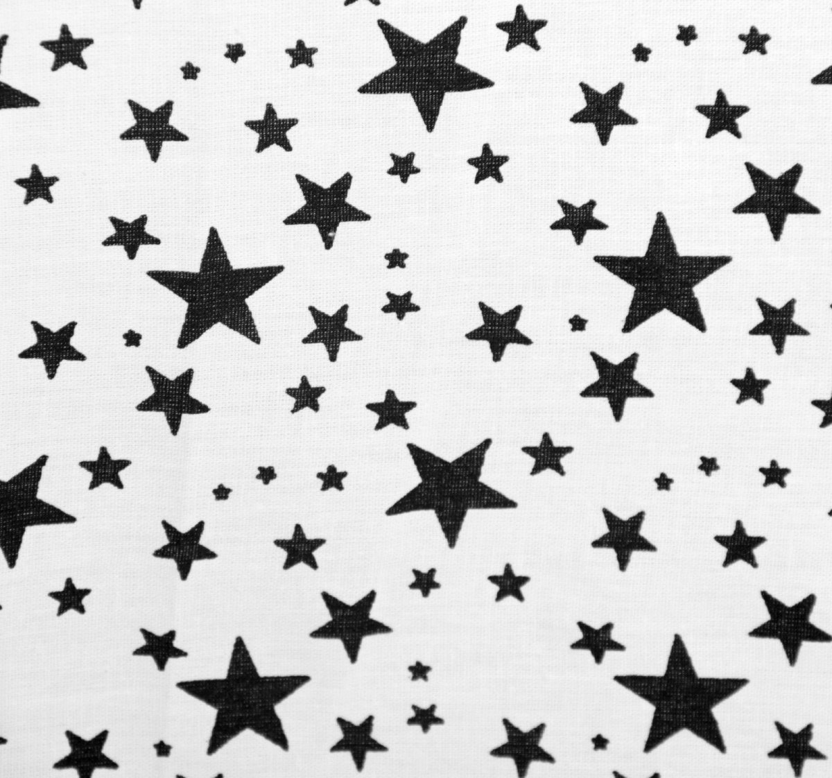 Белая звезда на черном фоне