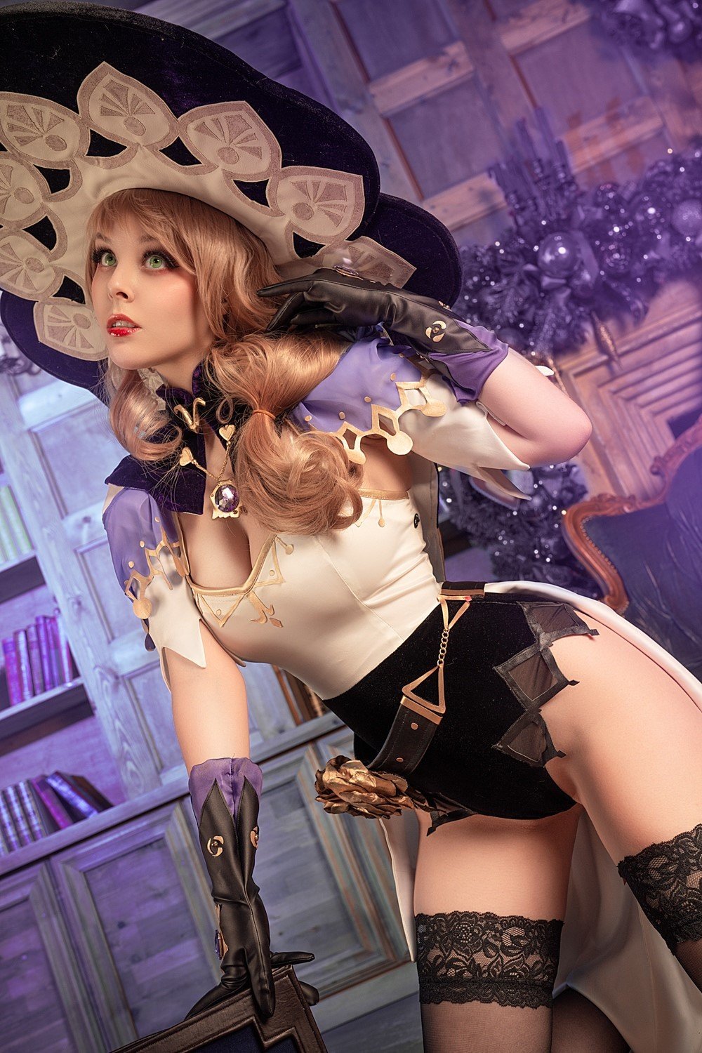 Лиза Геншин Импакт косплей