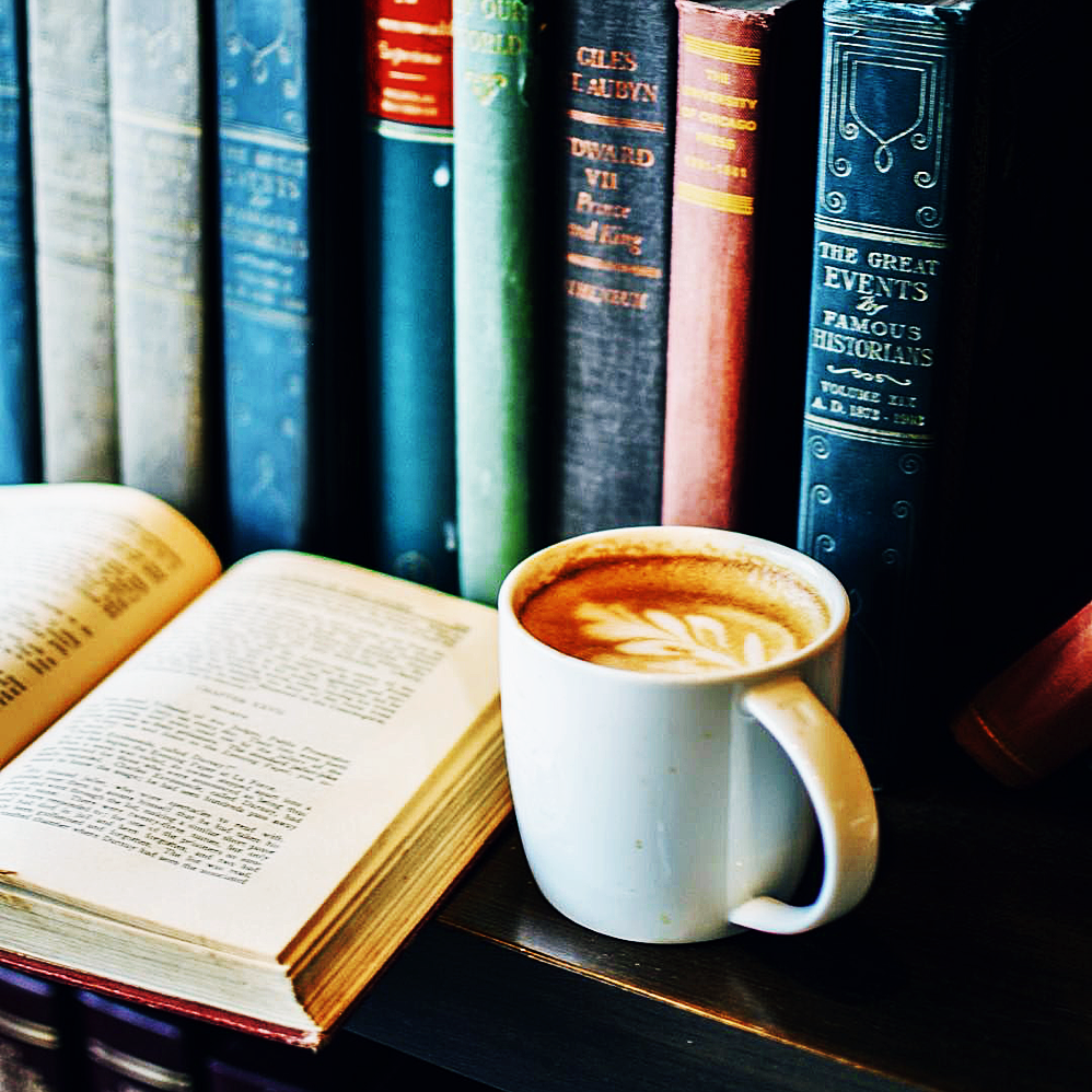 Эстетика кофе и книги рисунки