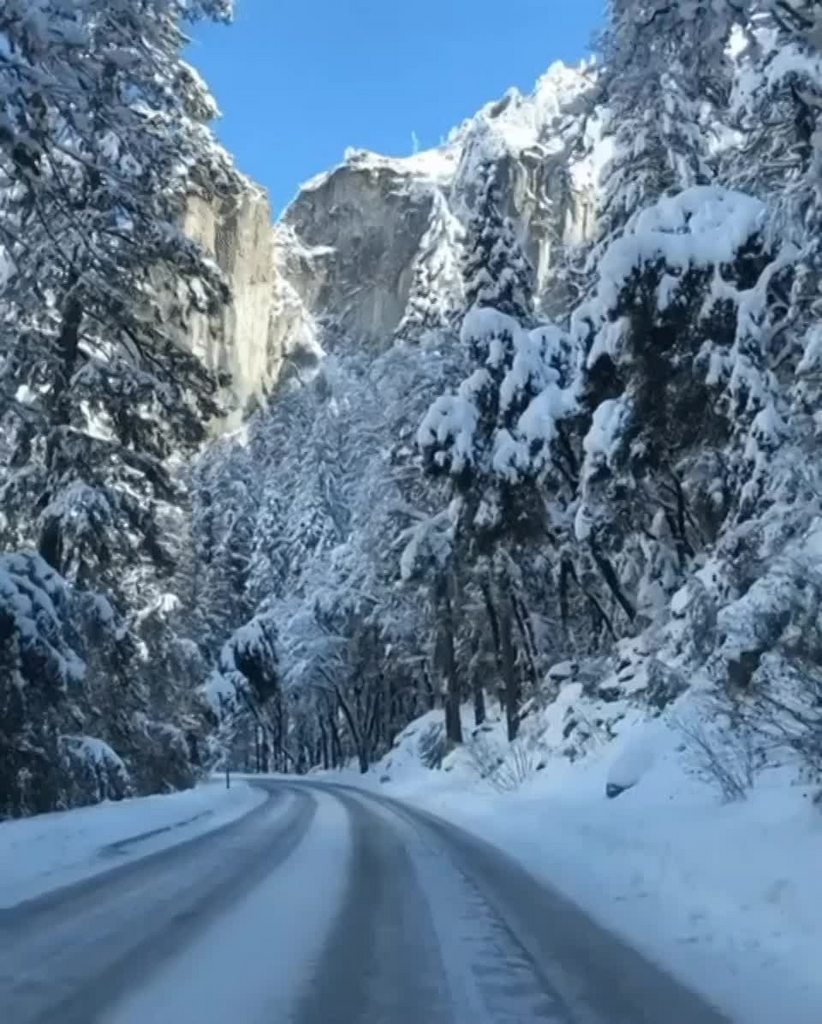 Национальный парк в Калифорнии заснеженный