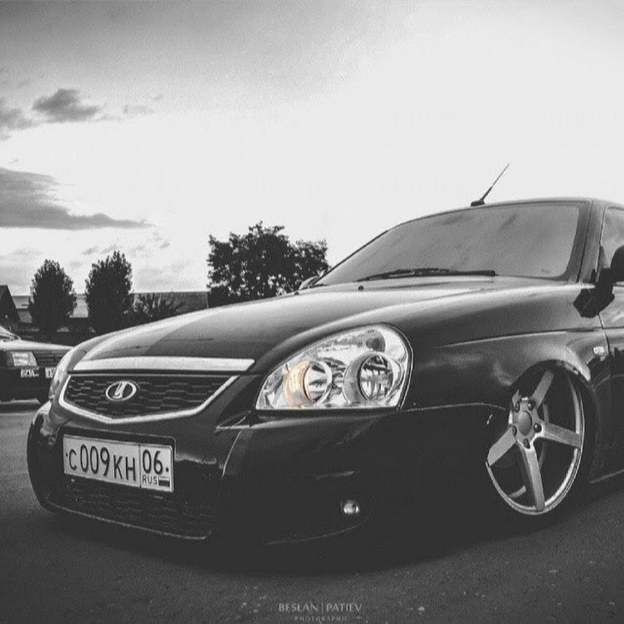 Приора на аву