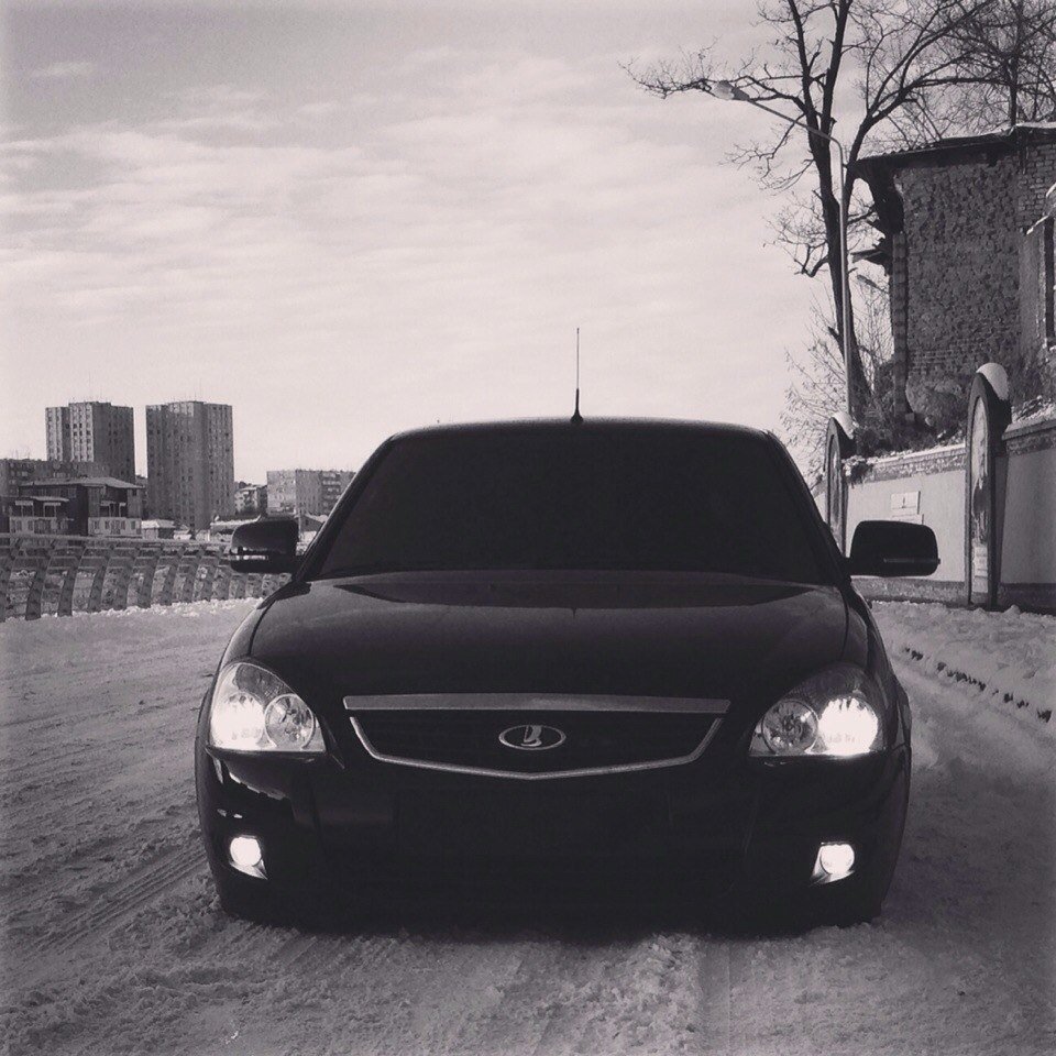 Влада Lada Priora