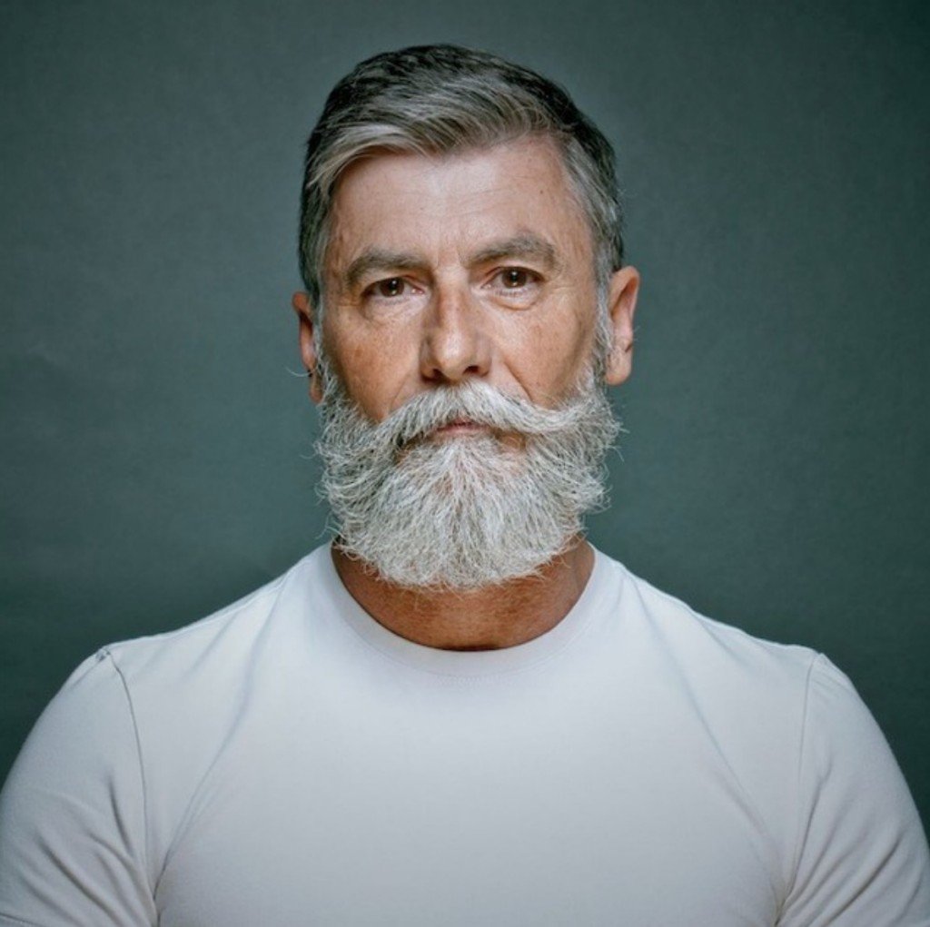 Сергей Анисимов писатель