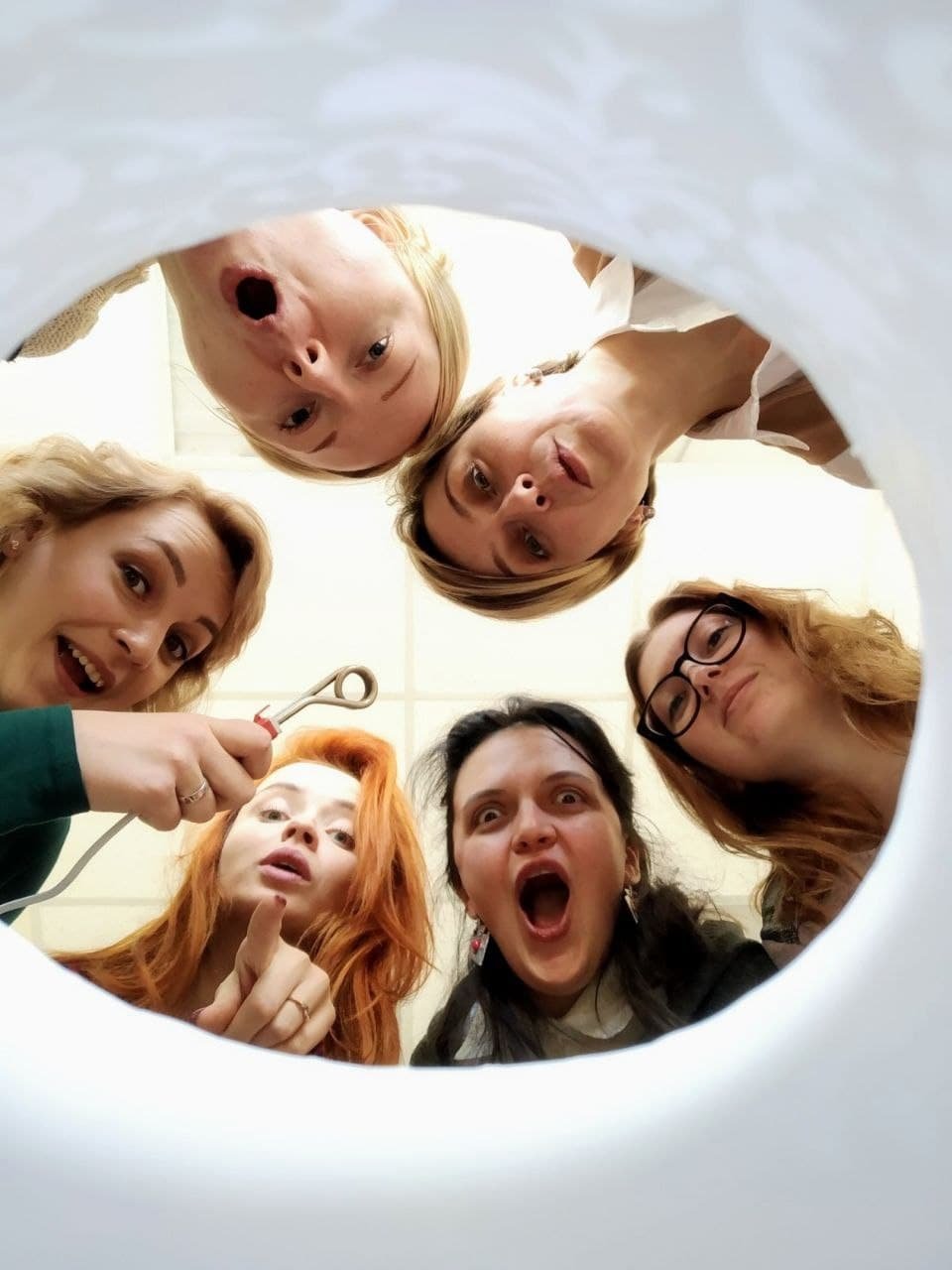 Коллектив женщин