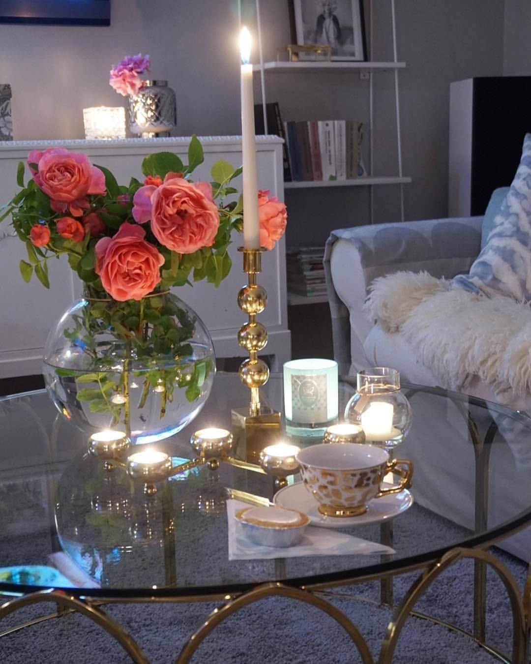 Открытка тепла и уюта