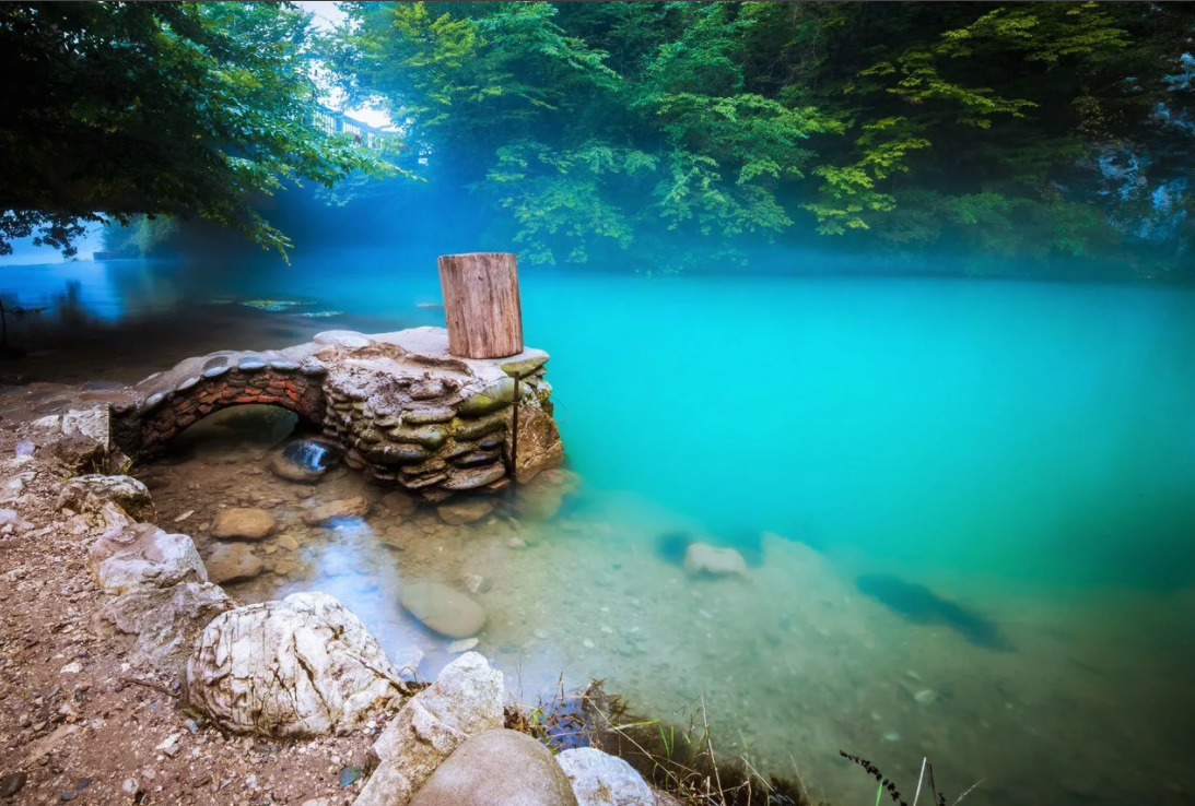 Голубое озеро Рица Абхазия