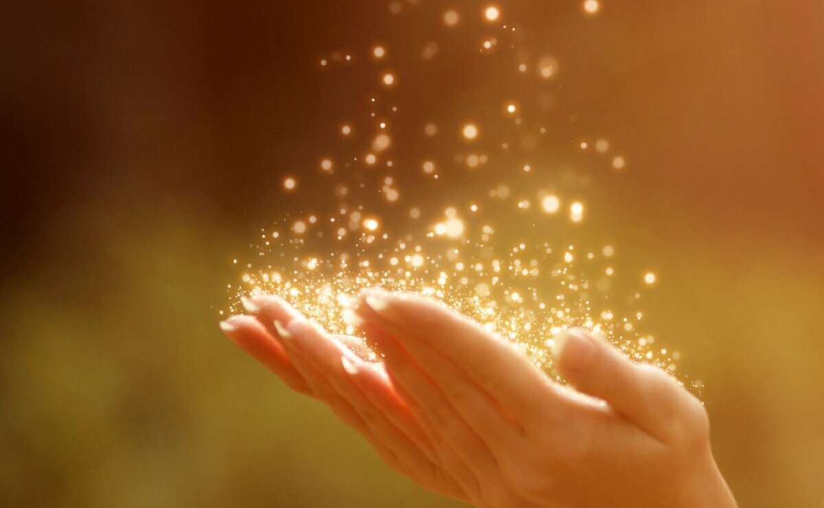 Свет в ладонях