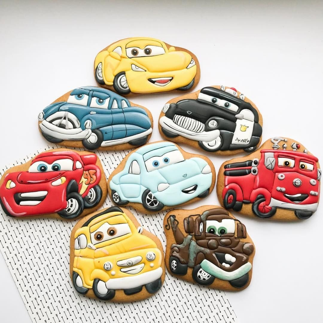 Cars2 Cake Design
