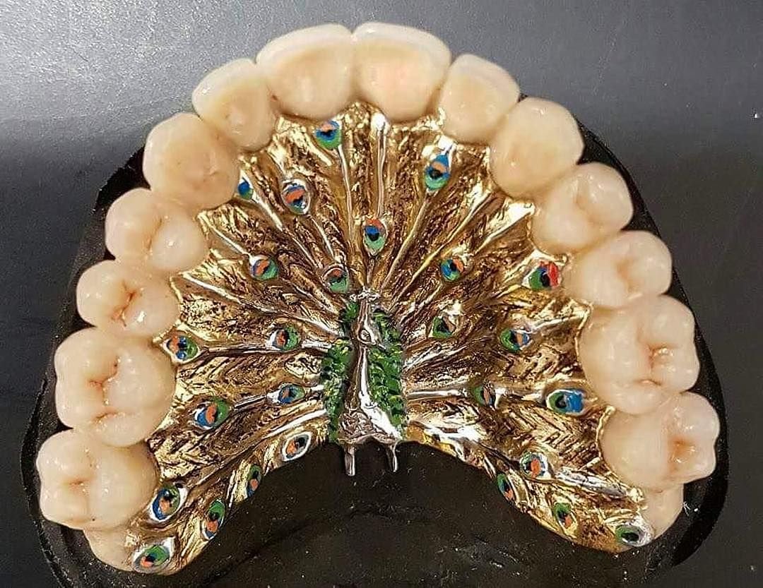 Зубной врач карикатура