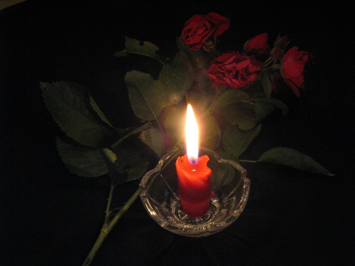 Свеча скорби