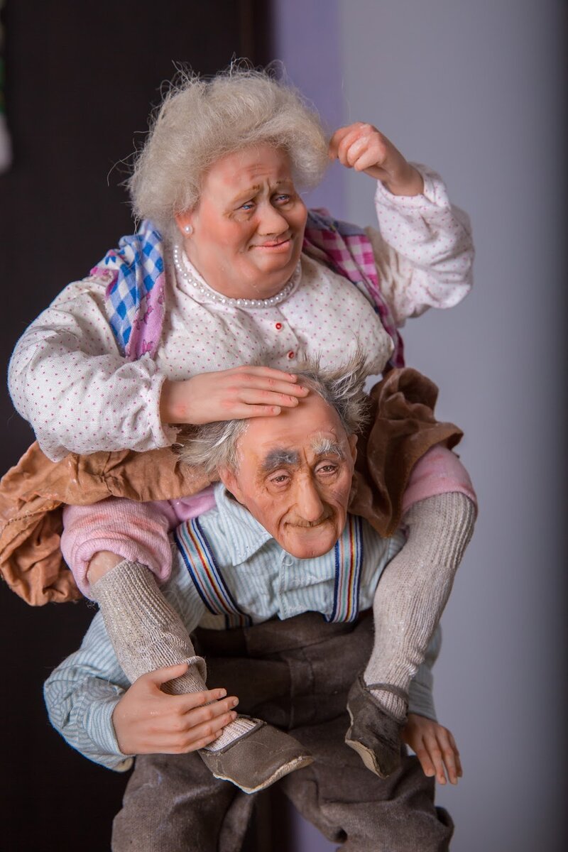 Бабушки картинки прикольные с надписями