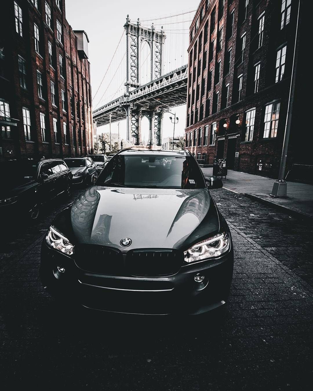 Авто черно белое