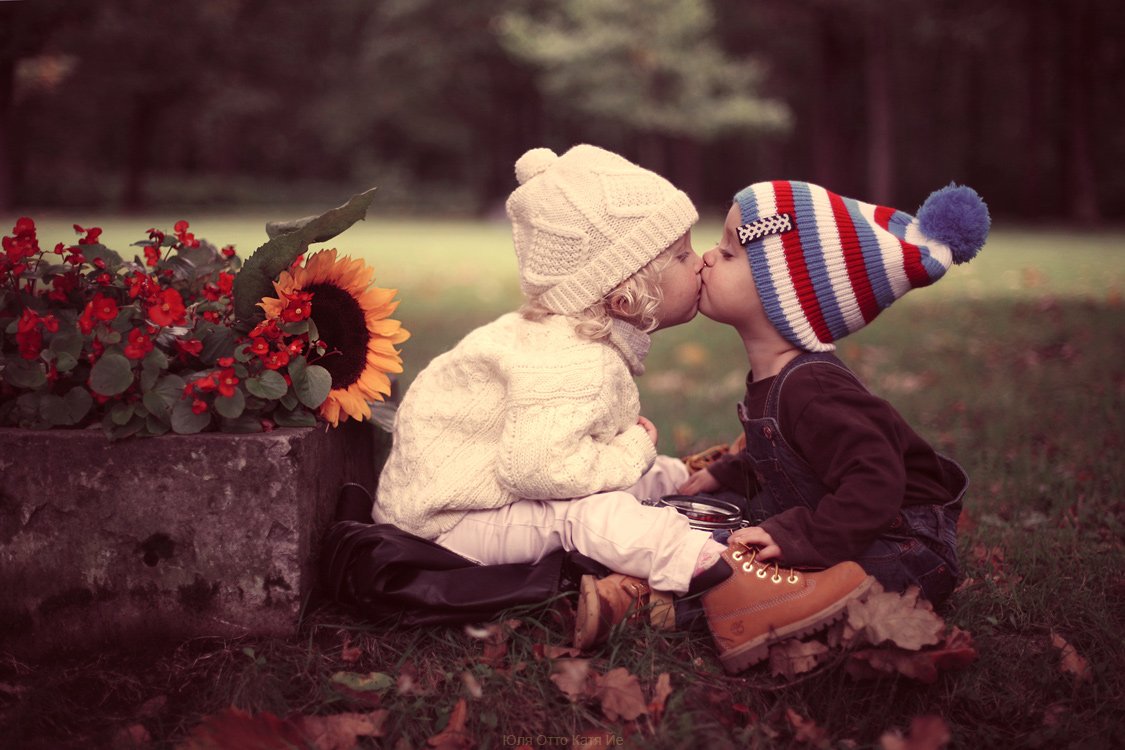 Мальчик и девочка любовь