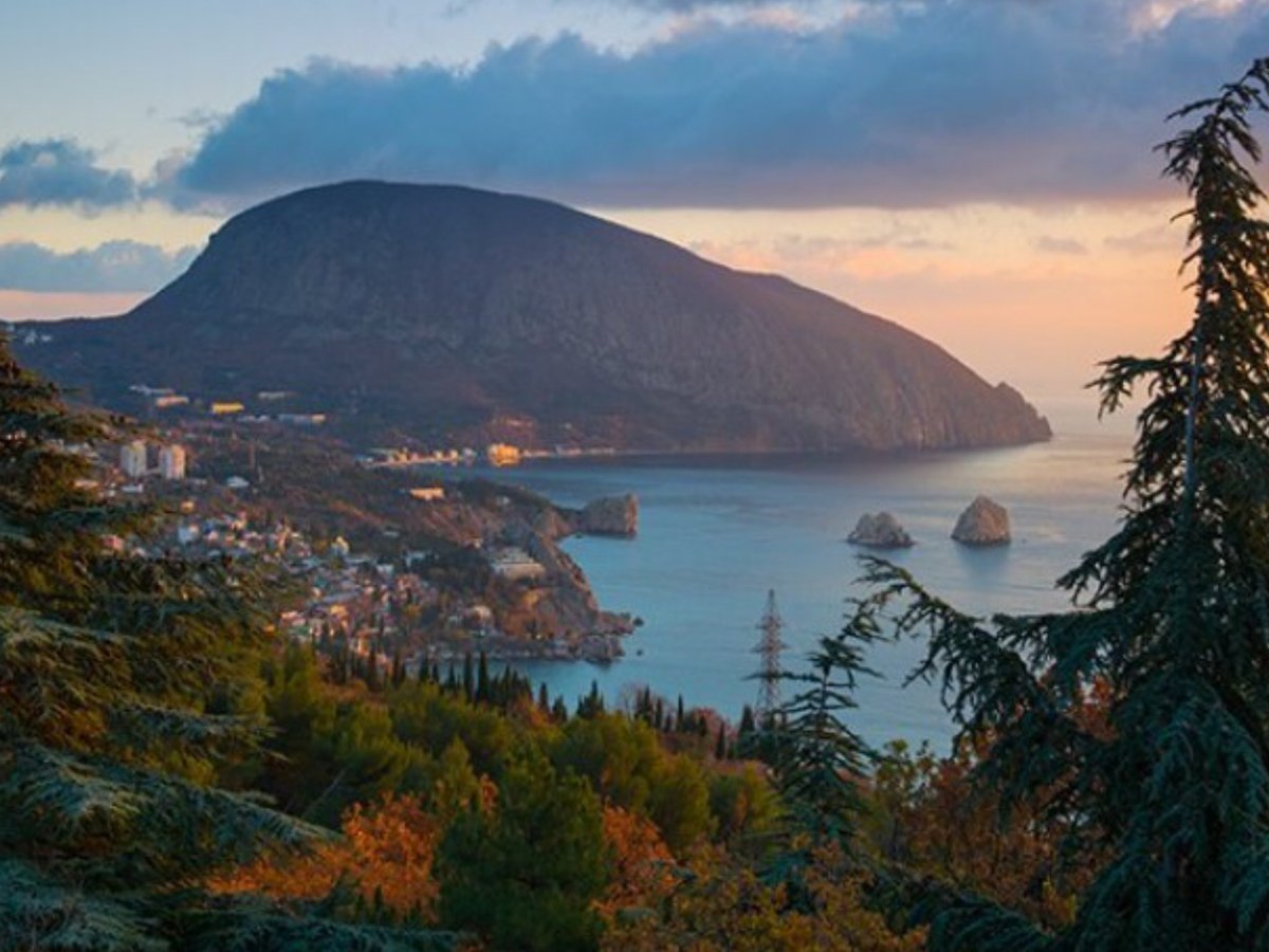 Гурзуф медведь гора