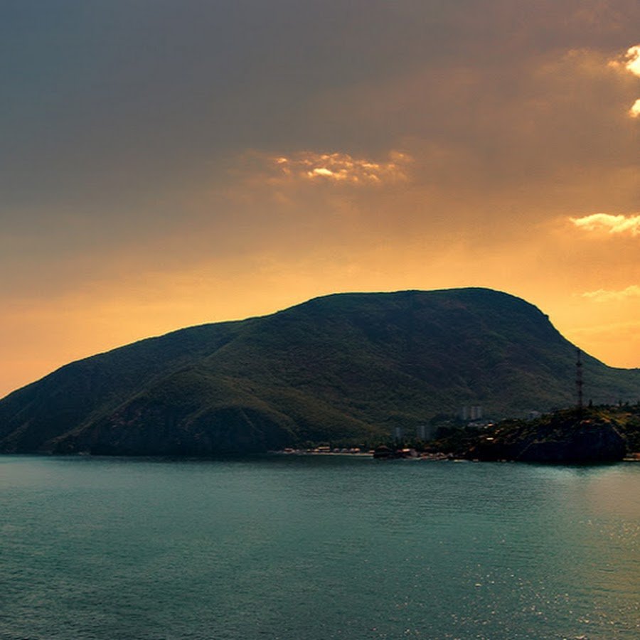 Аю-Даг медведь-гора закат