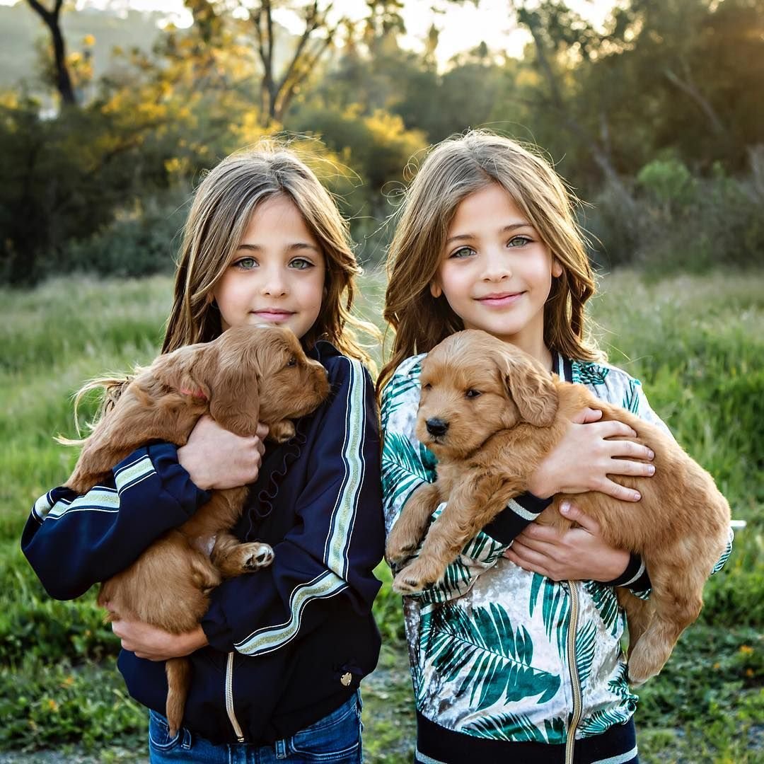 Близнецы ава и Леа Клементс