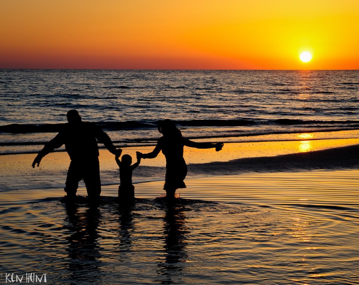 Счастливая семья