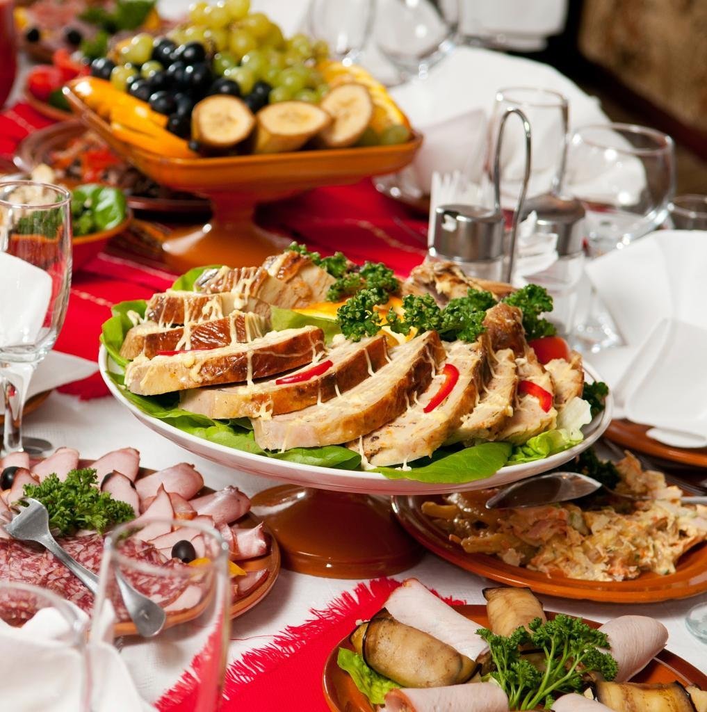 Праздничный стол на день рождения