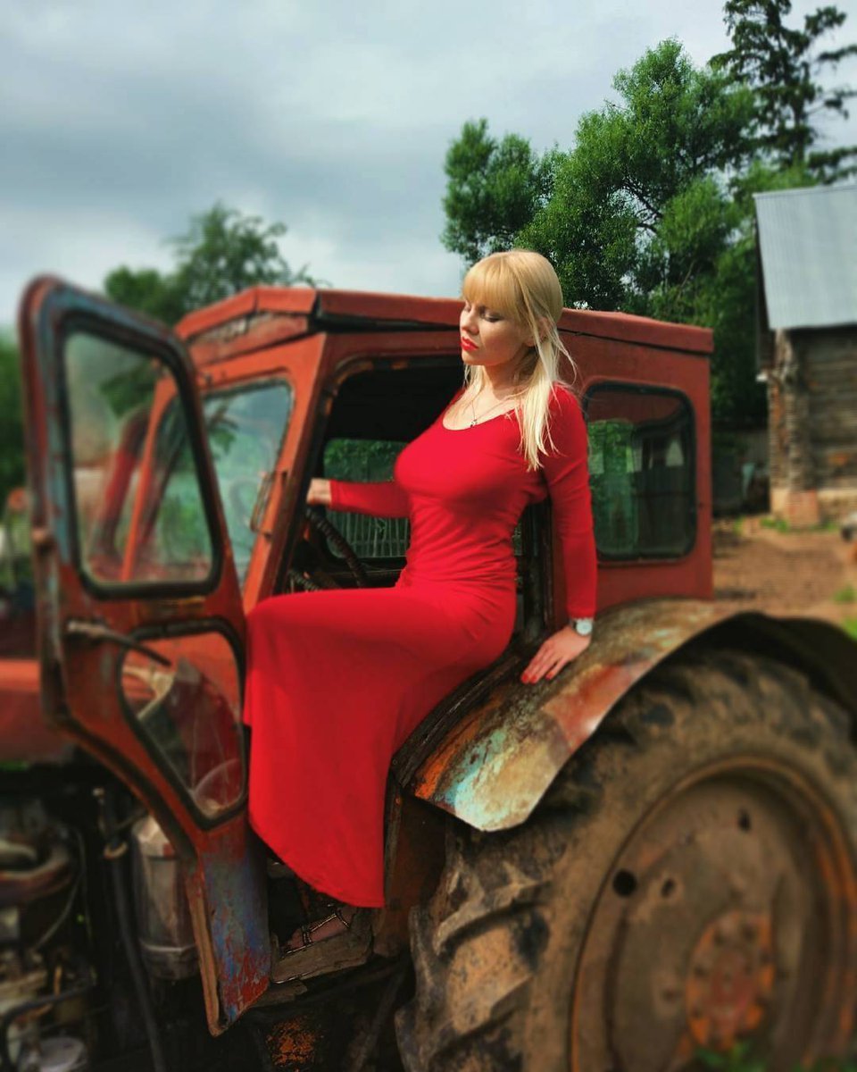 Чулпан Алимова traktoristka