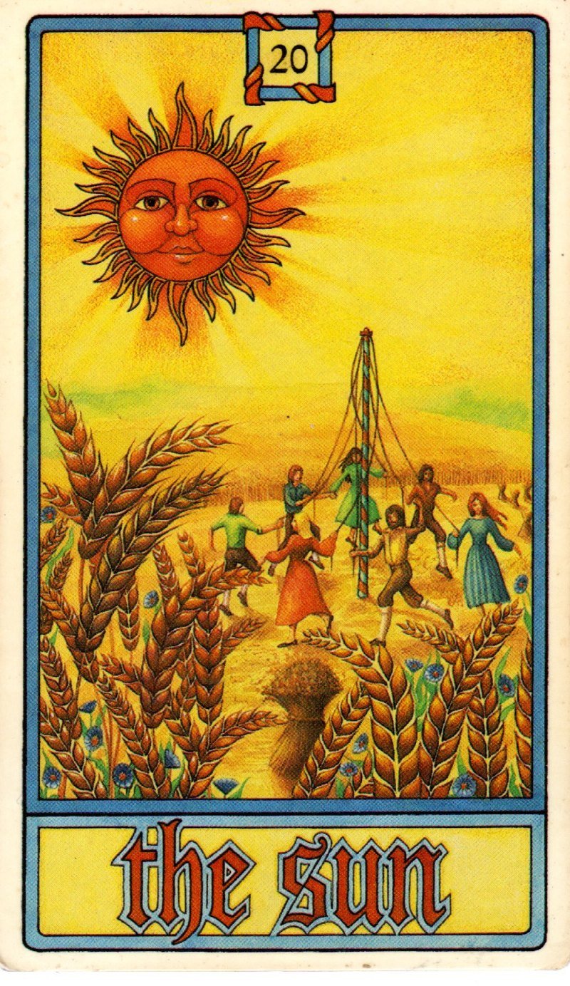 Sun and Moon Tarot галерея
