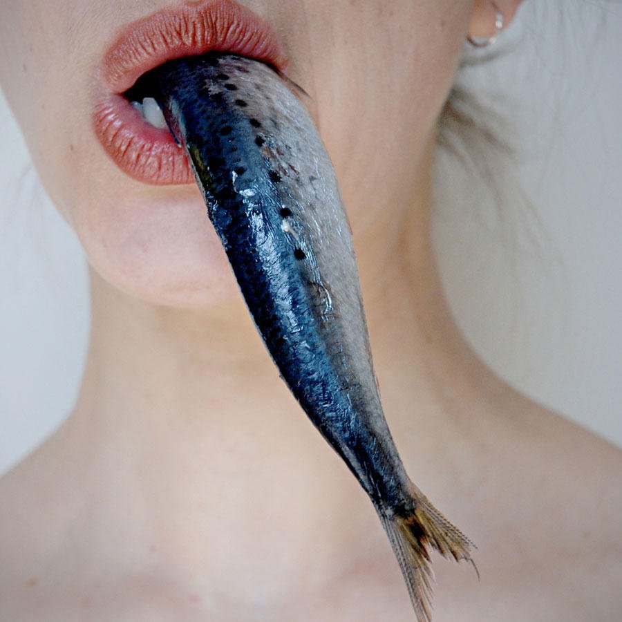 Девушка селедка