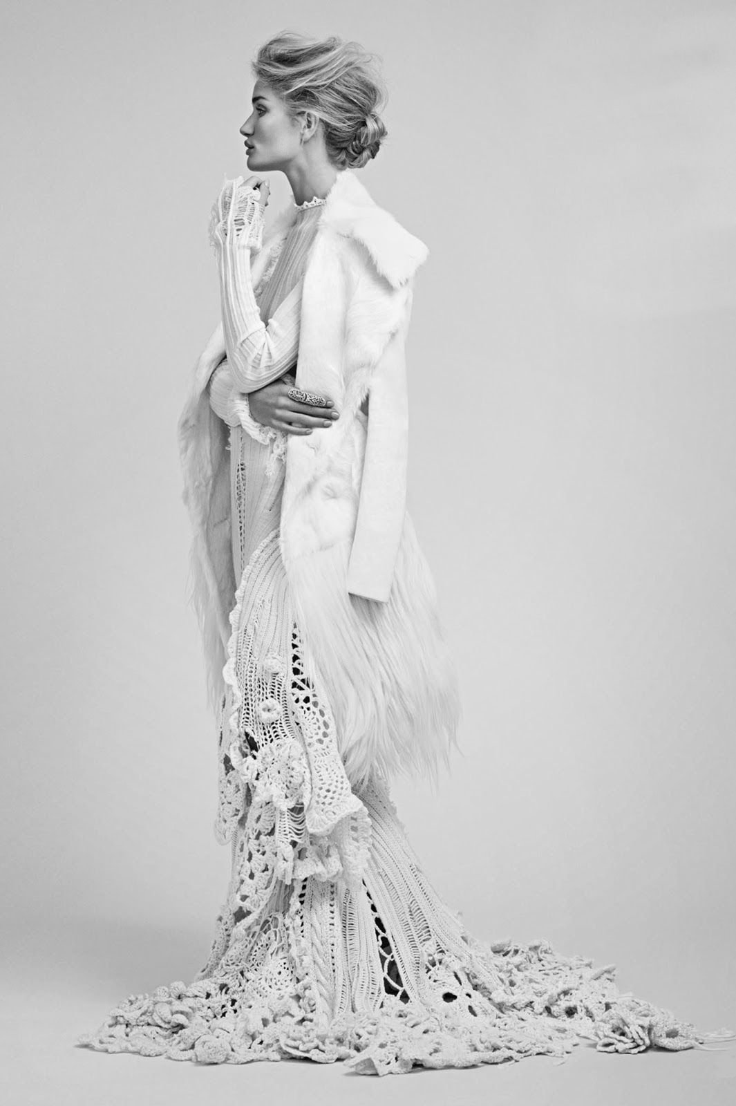 Фэшн съемка в платье