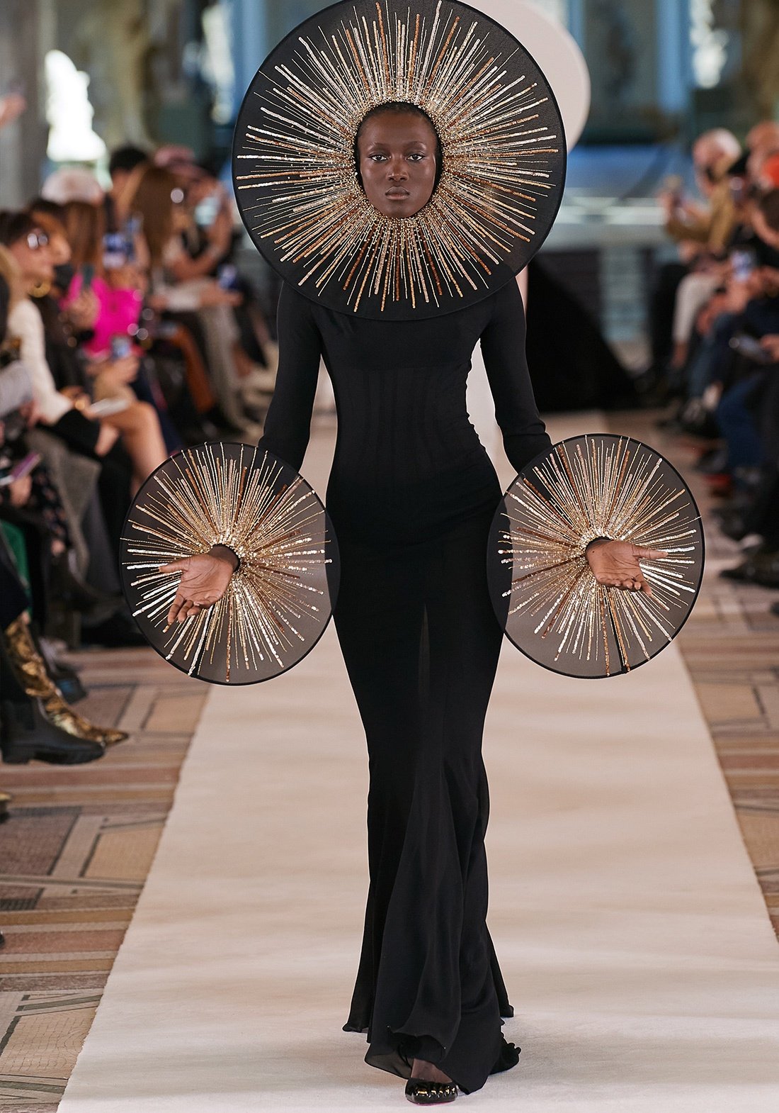 Schiaparelli Haute Couture Весна лето 2022