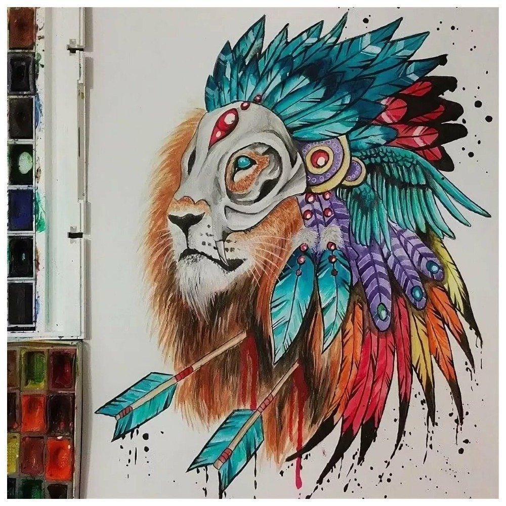 Лев в очках с короной