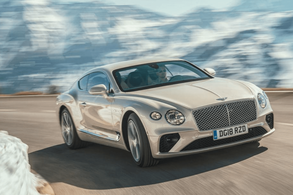 Бентли gt Continental 2019