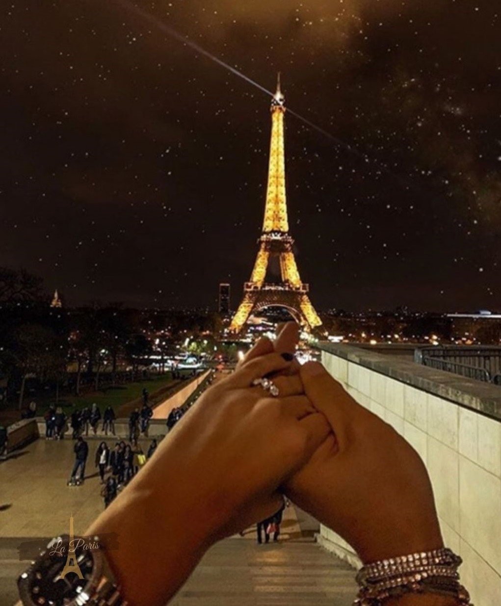 «Девушка в Париже»