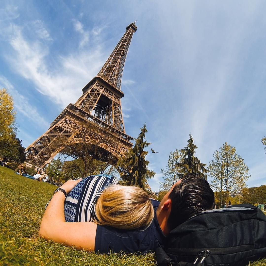 Предложение в Париже